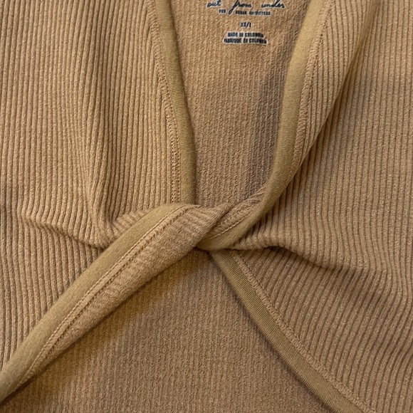 Urban Outfitters Tank - Picture 3 of 7